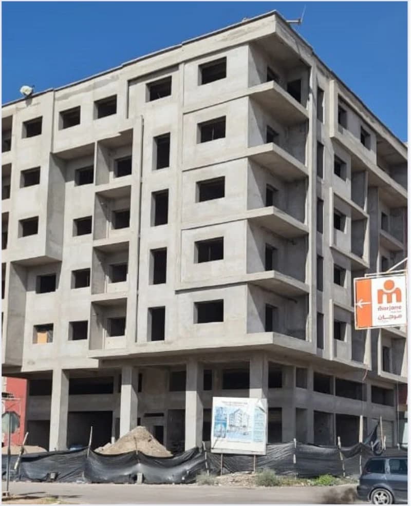 Avancement du gros œuvre de l’immeuble R+5 à Al-Huda